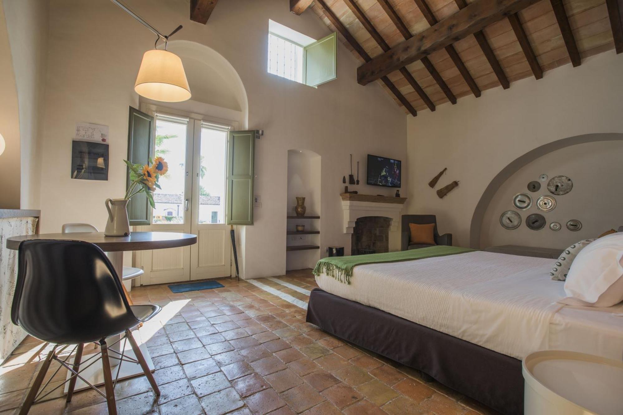 Torre Fiore Hotel Masseria Pisticci Exterior photo