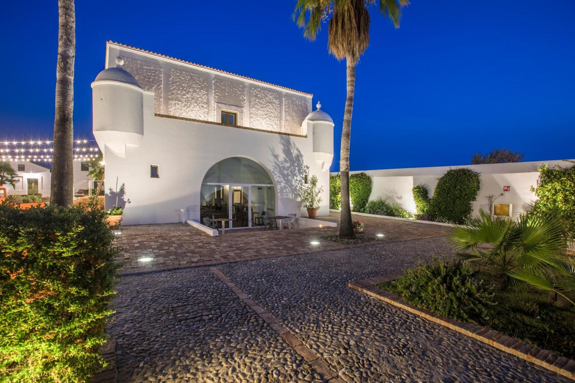 Torre Fiore Hotel Masseria Pisticci Exterior photo
